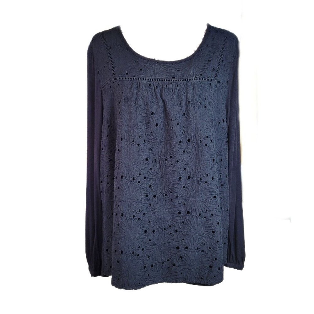 Lane Bryant Size 14/16 Black 100% Cotton Eyelet Front Top Long Button Sleeve